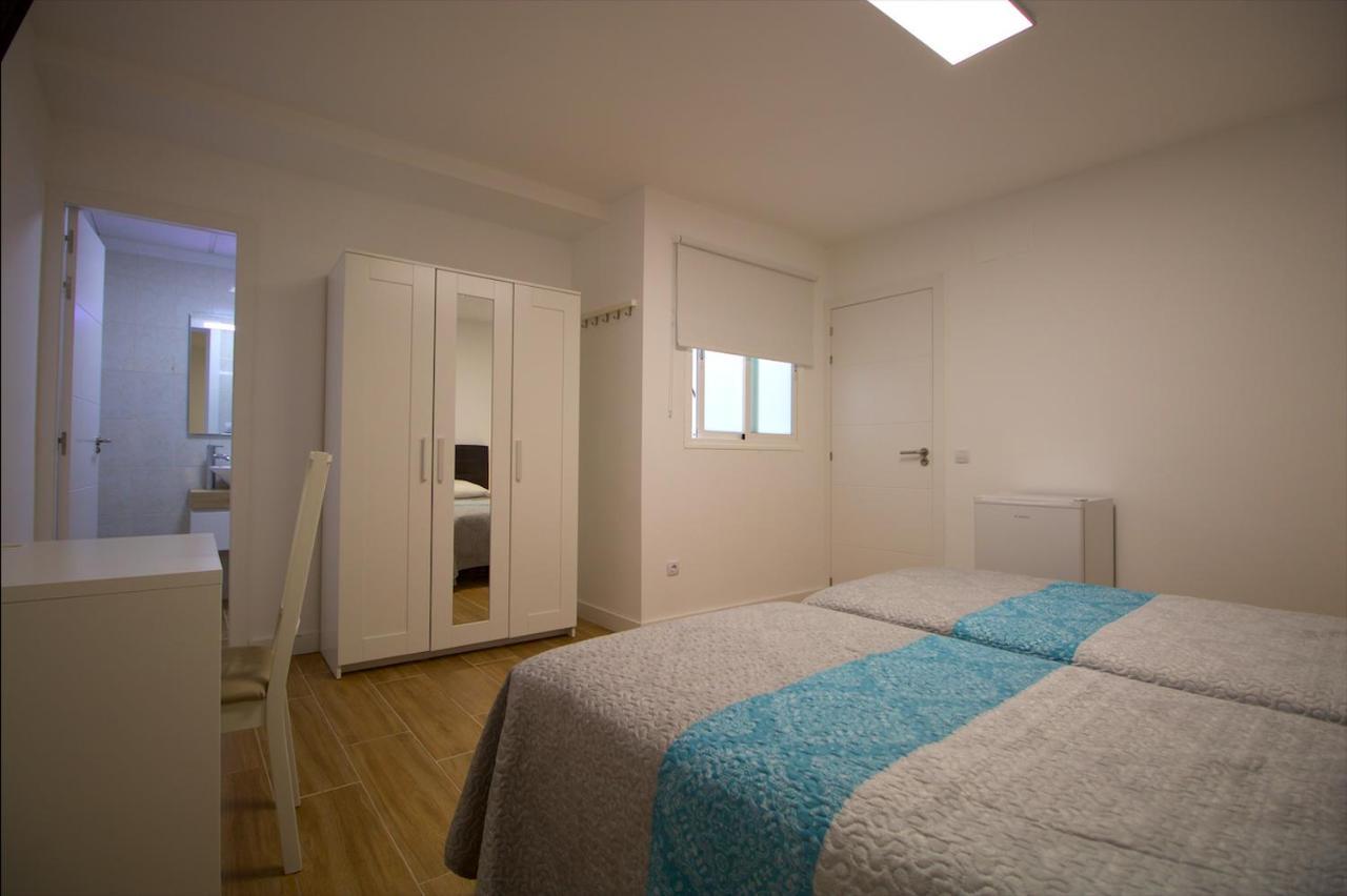 Las Palmas Smart Rooms Exterior photo